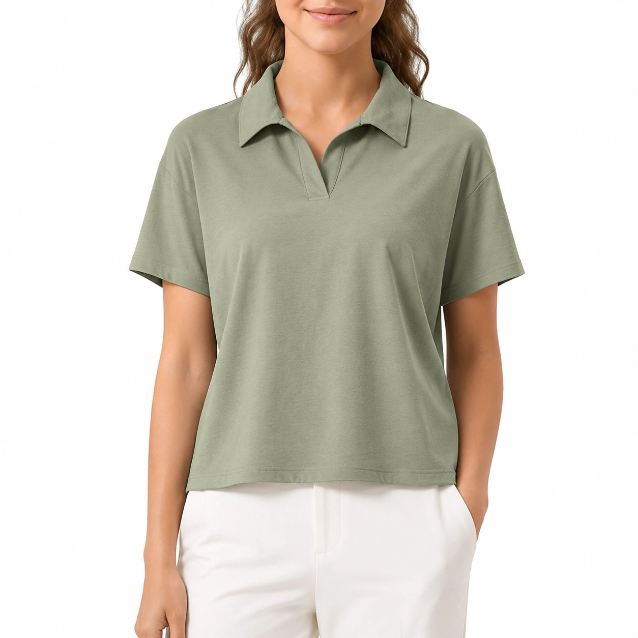 Polo femme M en tissu vert sauge à manches courtes coupe décontractée